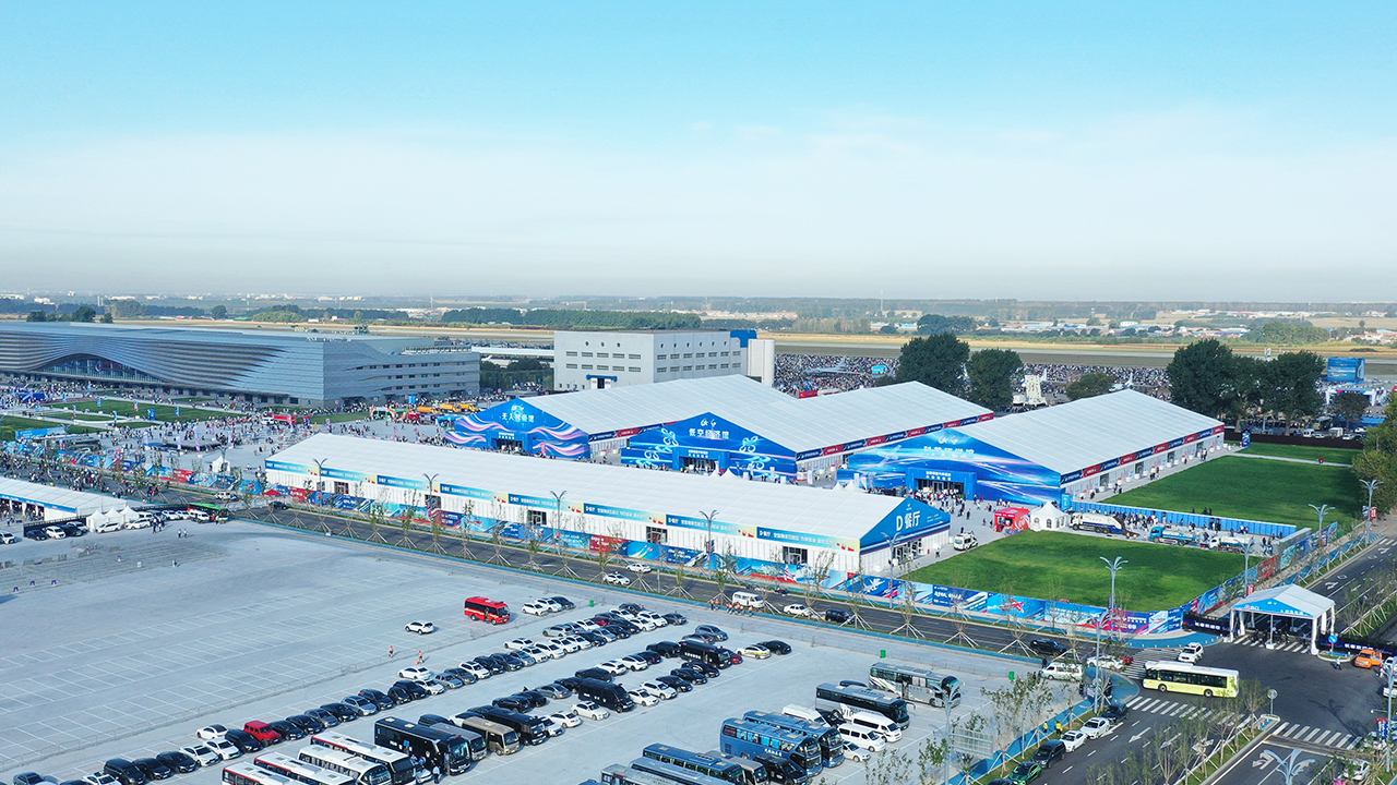 靈動(dòng)空間 無(wú)限可能 | 您的專(zhuān)業(yè)篷房解決方案封面